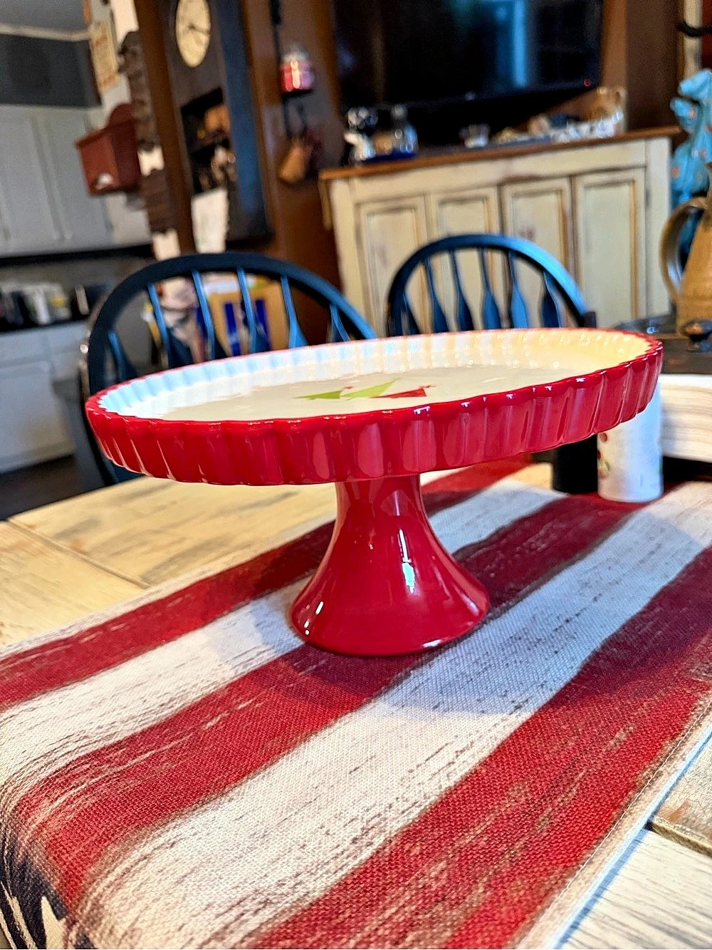 Red & White Holiday Cake Stand